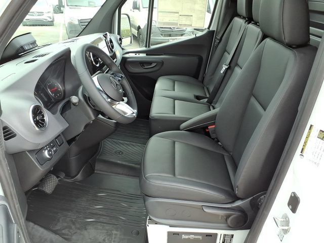 New 2026 Mercedes-Benz Sprinter 2500 image 15