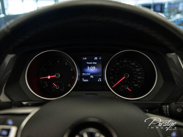 Used 2020 Volkswagen Tiguan SE R-Line FWD image 42