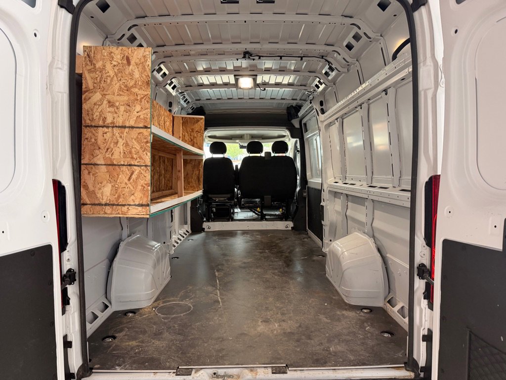 Used 2024 RAM ProMaster 3500 w/ Premium Convenience Group FWD image 11