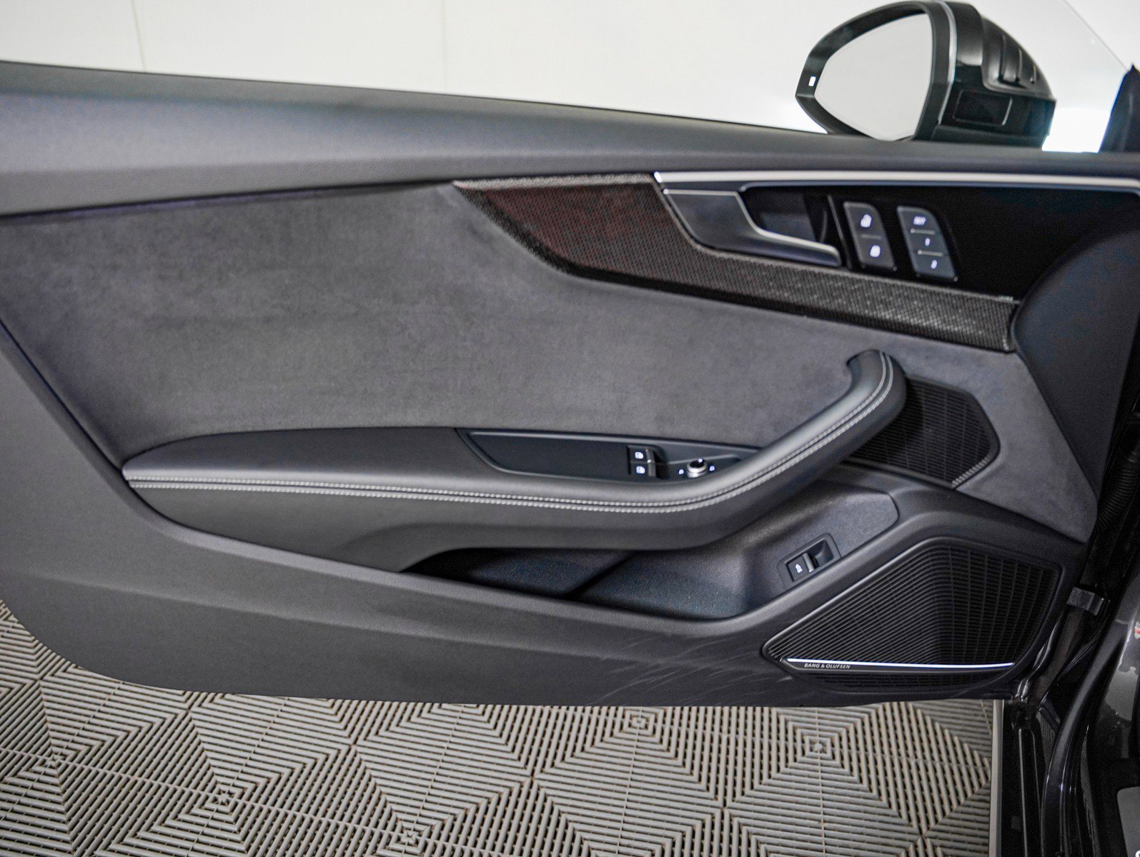 Used 2023 Audi S5 Premium Plus w/ Premium Plus image 20