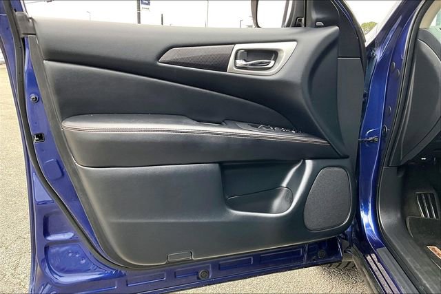 Used 2020 Nissan Pathfinder SV w/ Rock Creek Edition image 17