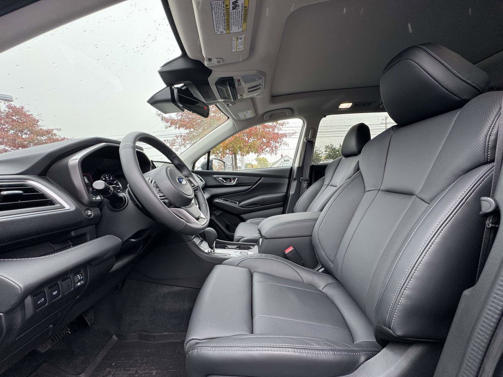 New 2025 Subaru Ascent Limited image 8