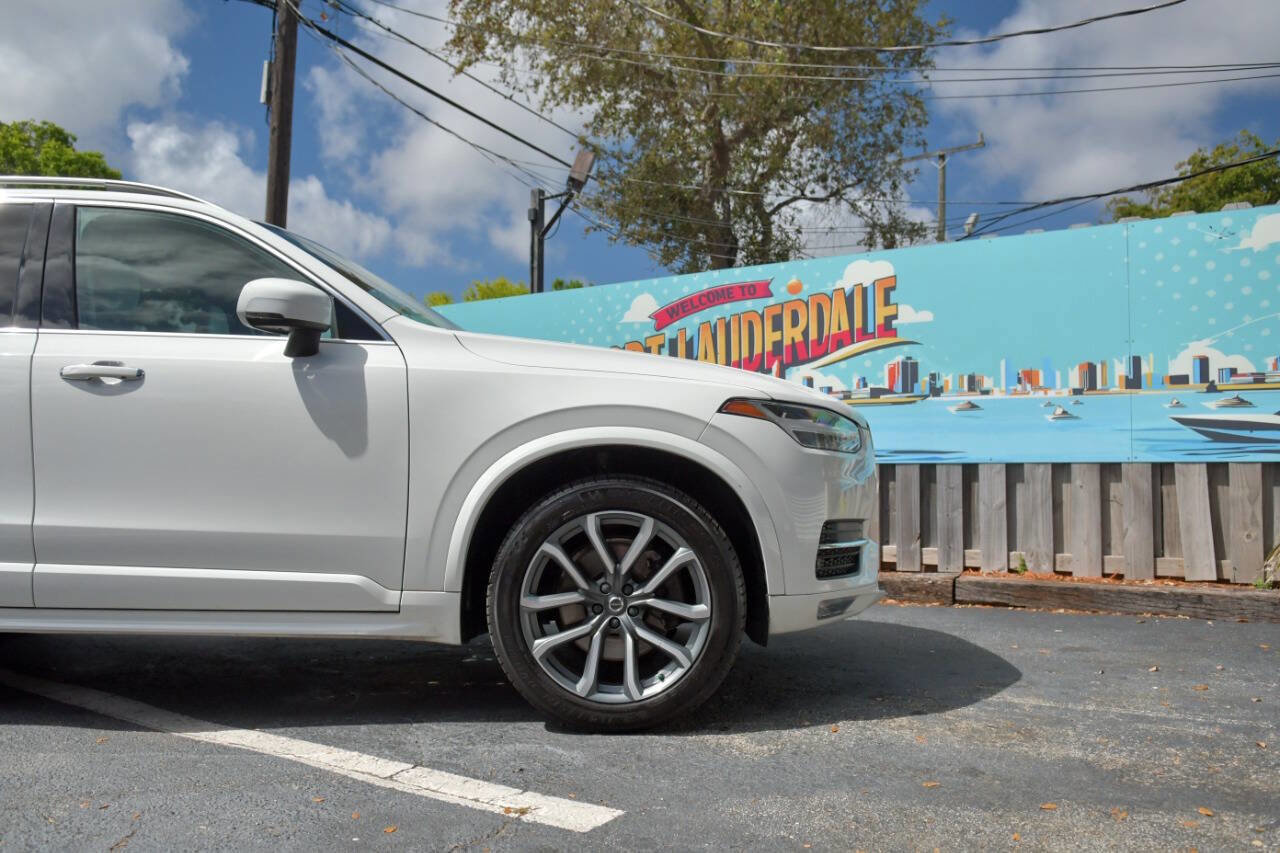 Used 2019 Volvo XC90 T5 Momentum w/ Protection Package Premier AWD/4WD image 29