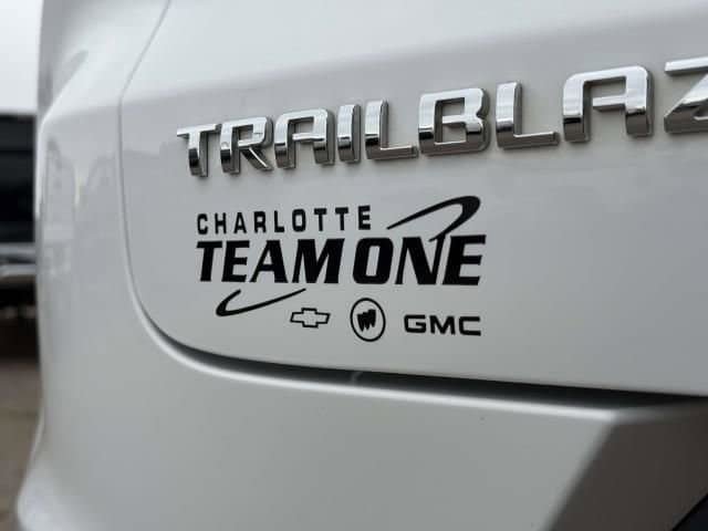 Used 2024 Chevrolet TrailBlazer LS w/ LS Convenience Package FWD image 31