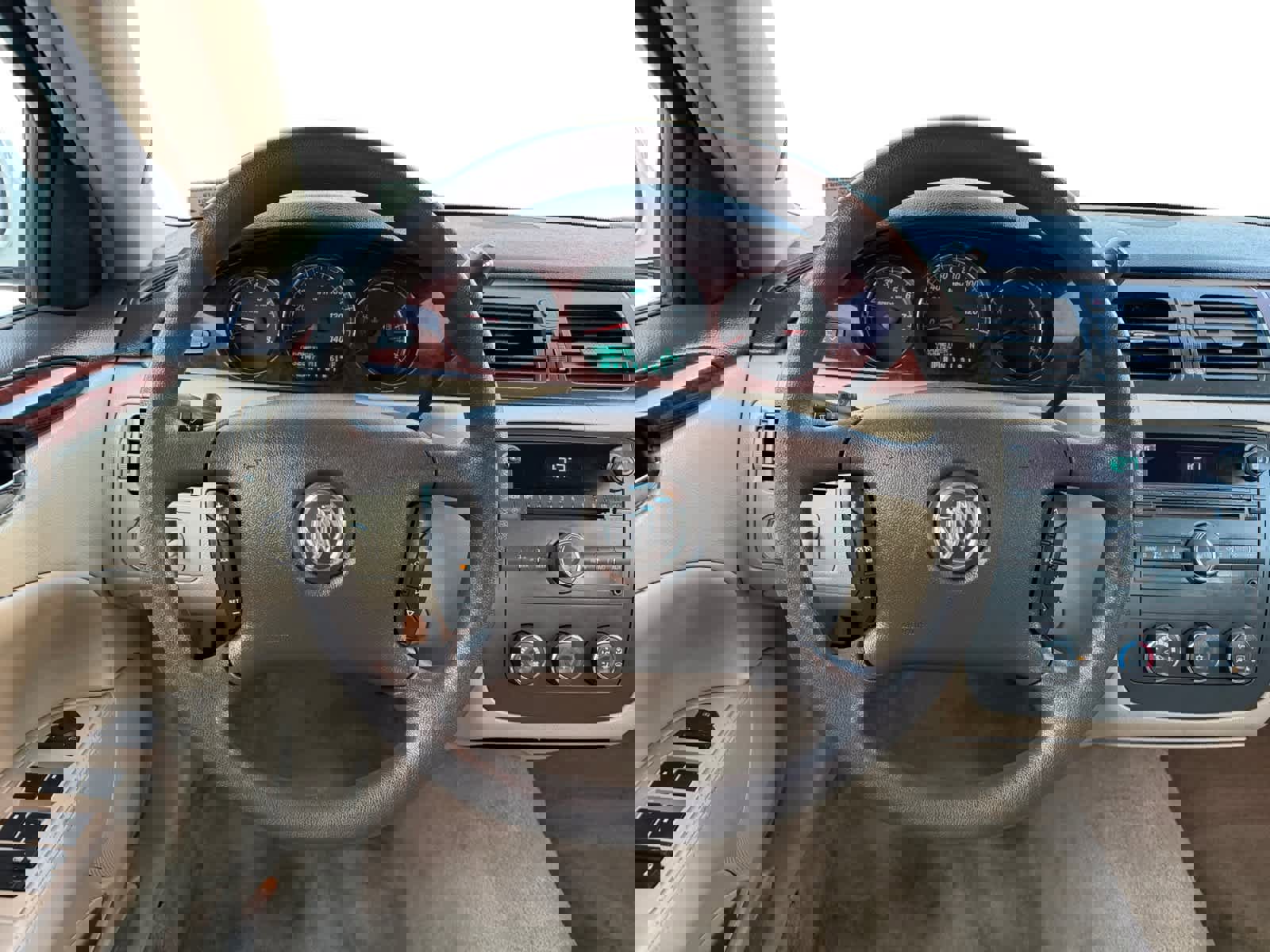 Used 2007 Buick Lucerne CX image 14