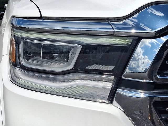 Used 2022 RAM 1500 Laramie AWD/4WD image 12