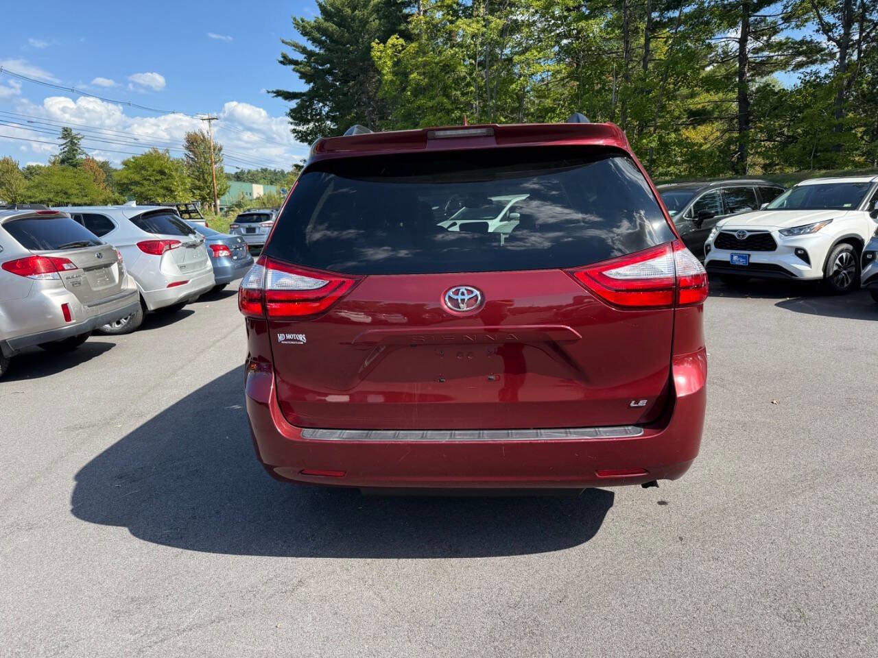 Used 2019 Toyota Sienna LE image 6