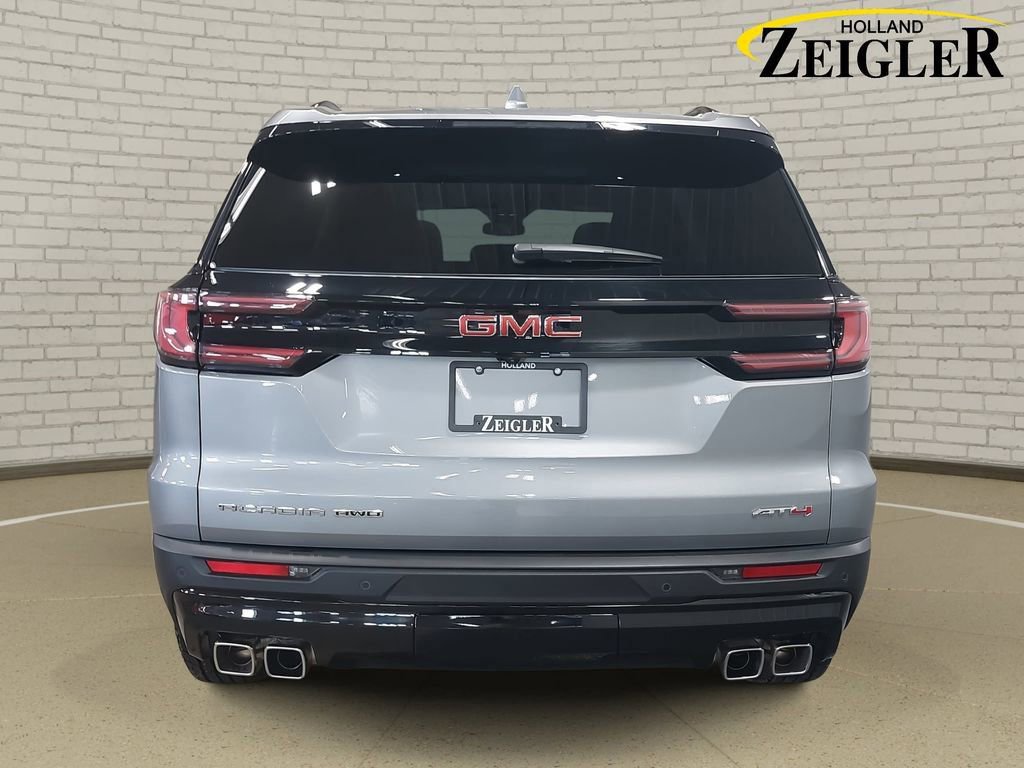 Used 2025 GMC Acadia AT4 w/ Luxury Package AWD/4WD image 6