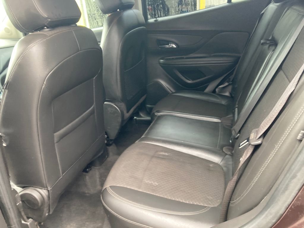 Used 2018 Buick Encore Preferred image 32