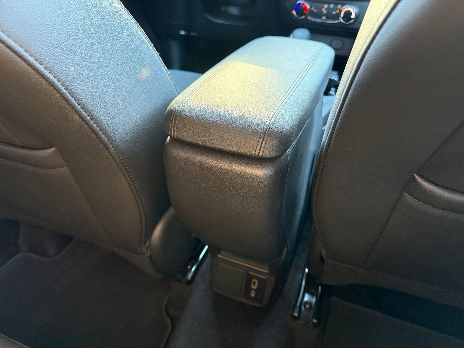 Used 2025 Buick Encore GX Preferred image 23