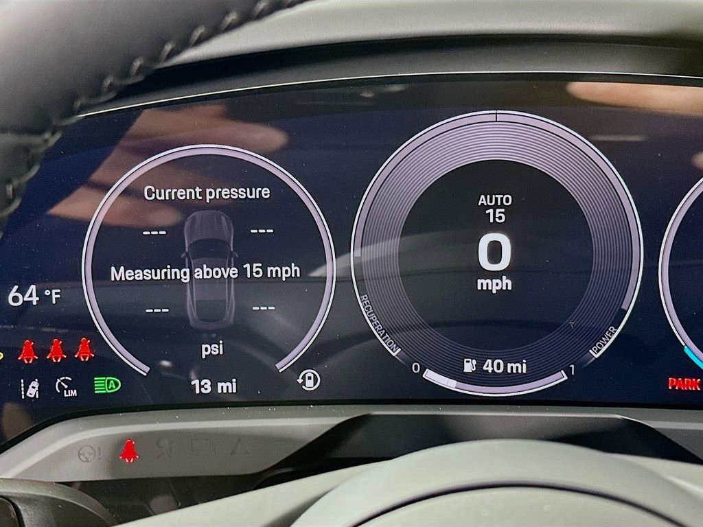 New 2025 Porsche Taycan image 13