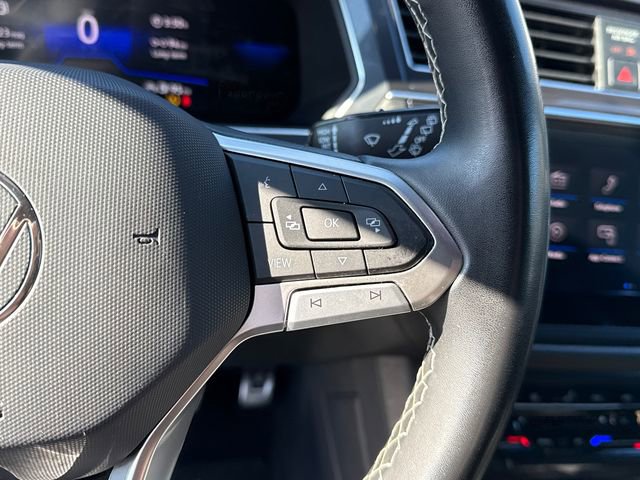 Certified 2023 Volkswagen Tiguan SE R-Line image 16