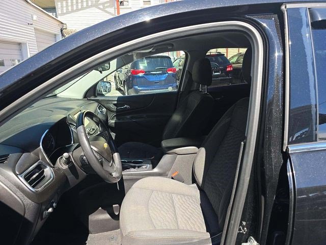 Used 2018 Chevrolet Equinox LT AWD/4WD image 4