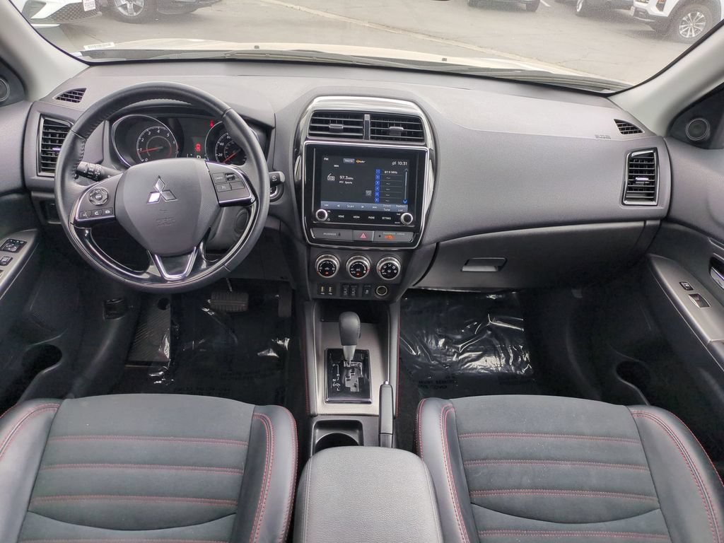 Used 2025 Mitsubishi Outlander Sport SE AWD/4WD image 24