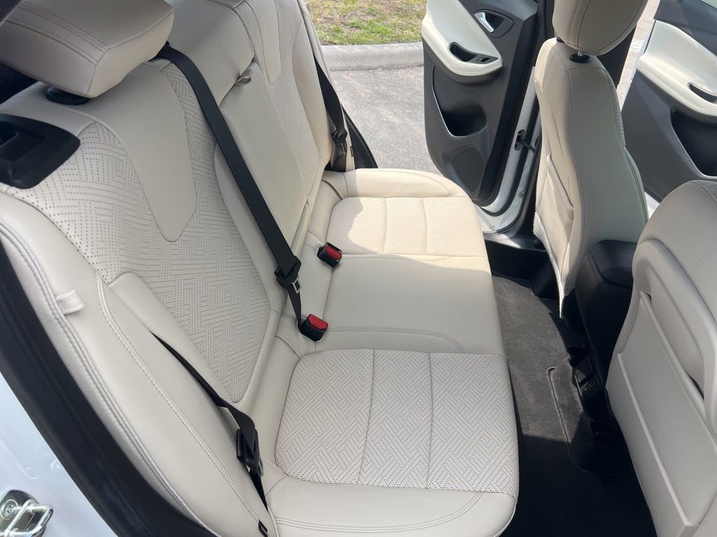 Used 2022 Buick Encore GX Essence w/ Advanced Technology Package image 53