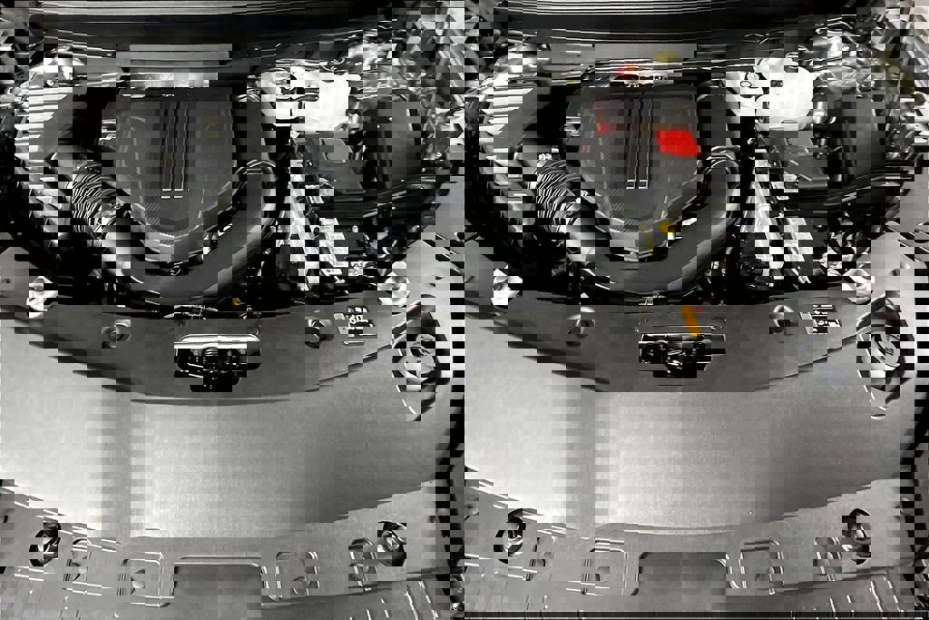 New 2026 Buick Enclave Sport Touring w/ Power Package image 2