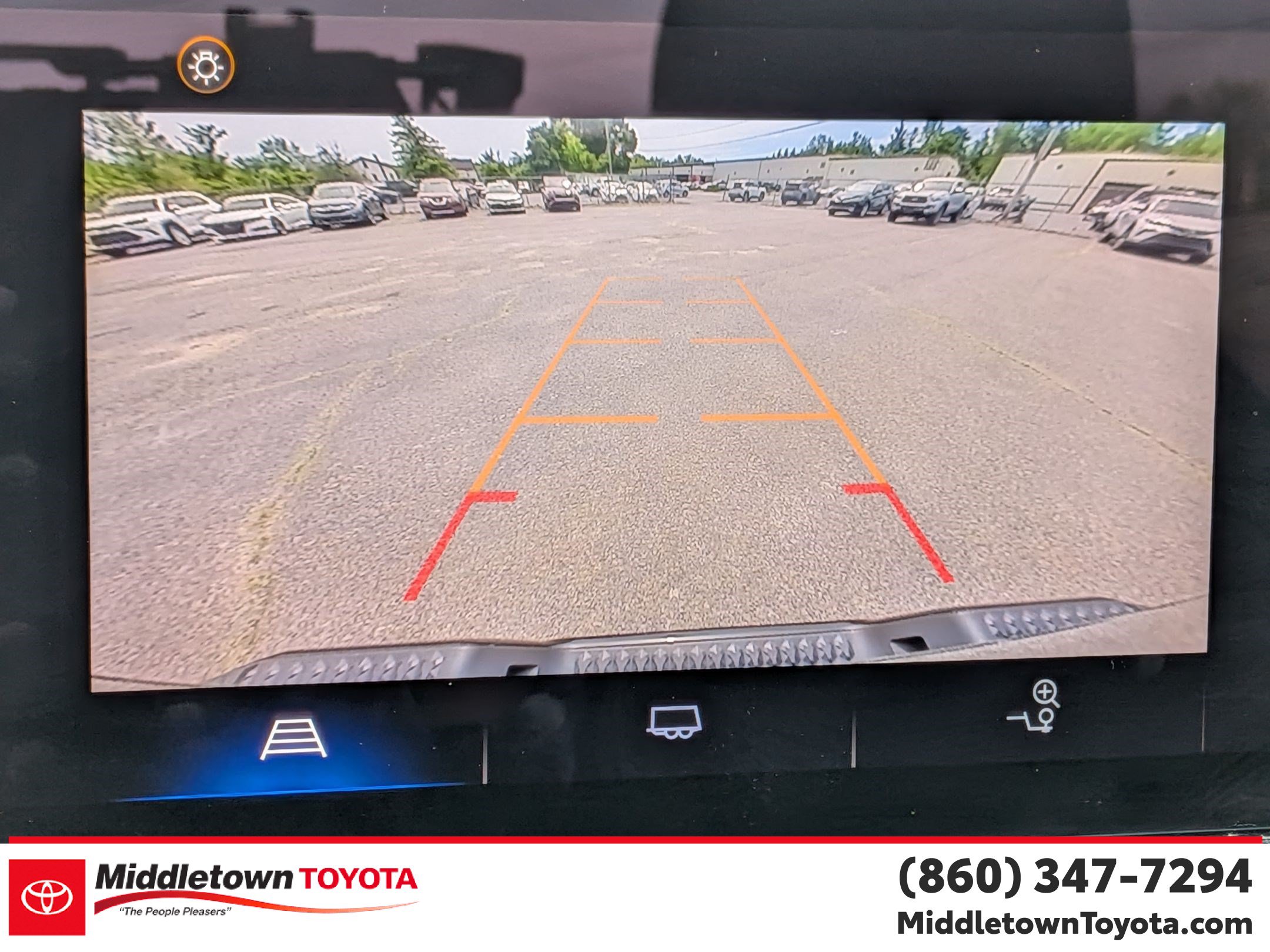 Used 2023 Chevrolet Colorado LT w/ Advanced Trailering Package AWD/4WD image 24