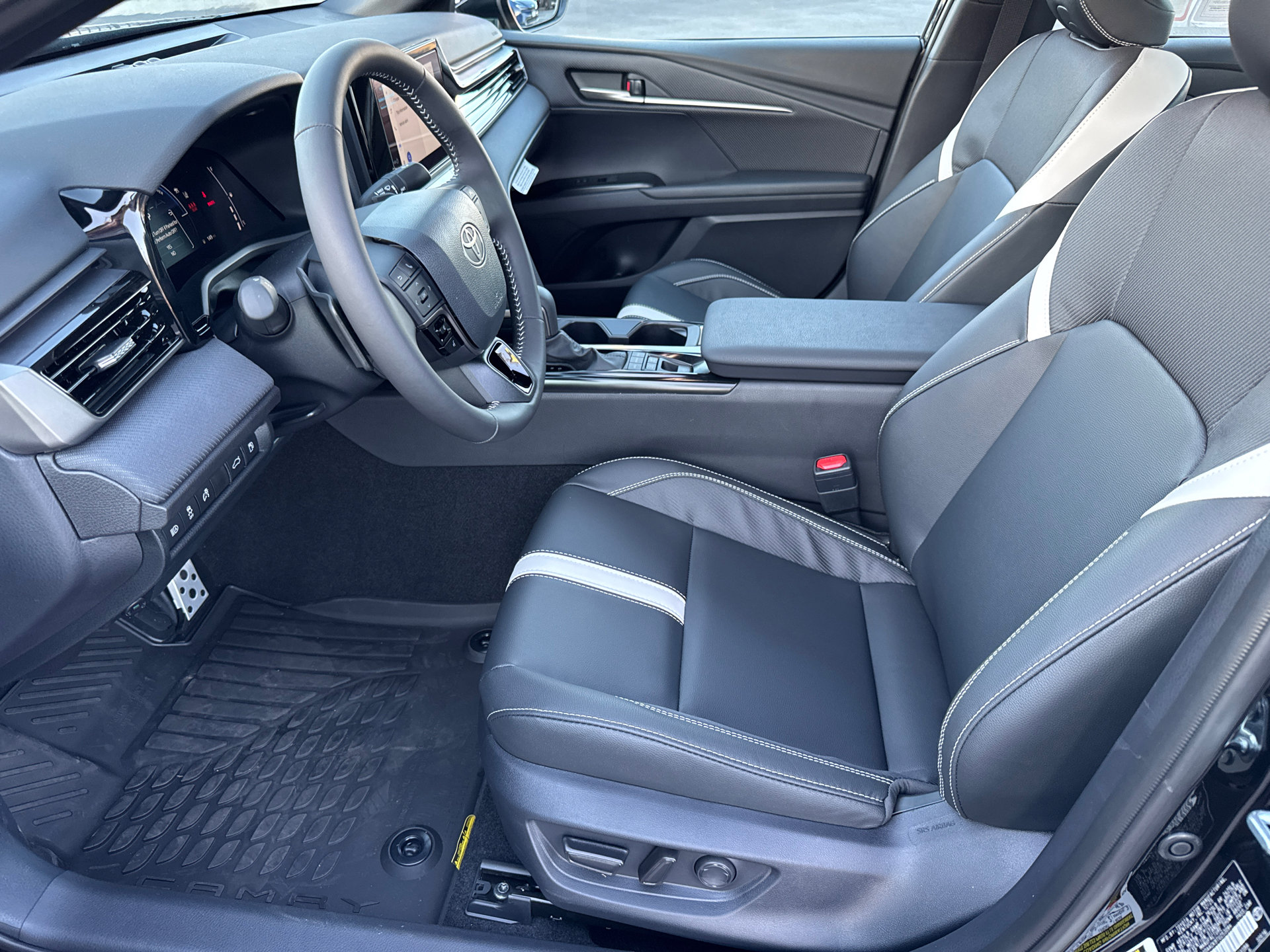 Certified 2026 Toyota Camry SE image 26