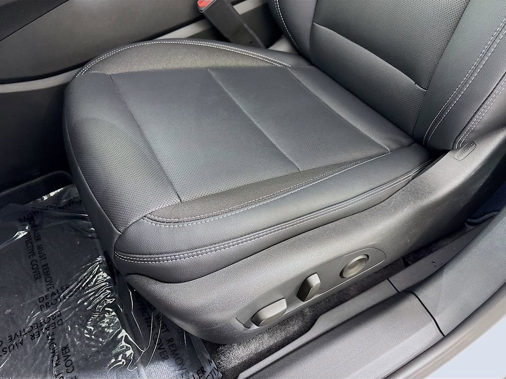 Used 2026 Chevrolet Blazer EV LT image 21