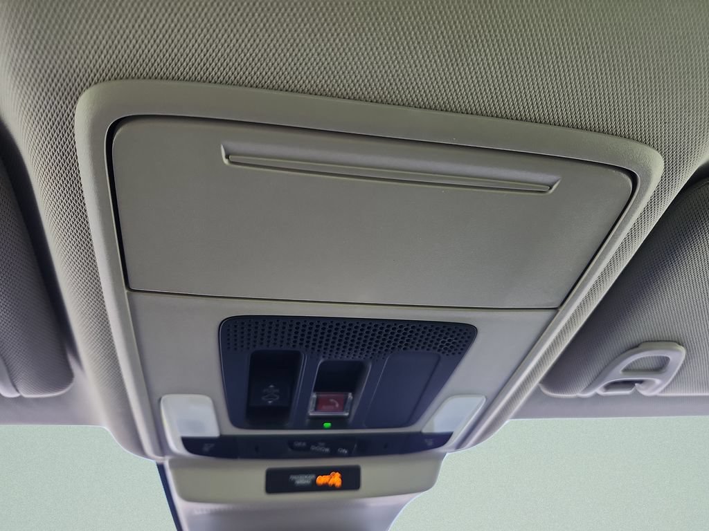 Used 2025 Honda Accord SE image 17
