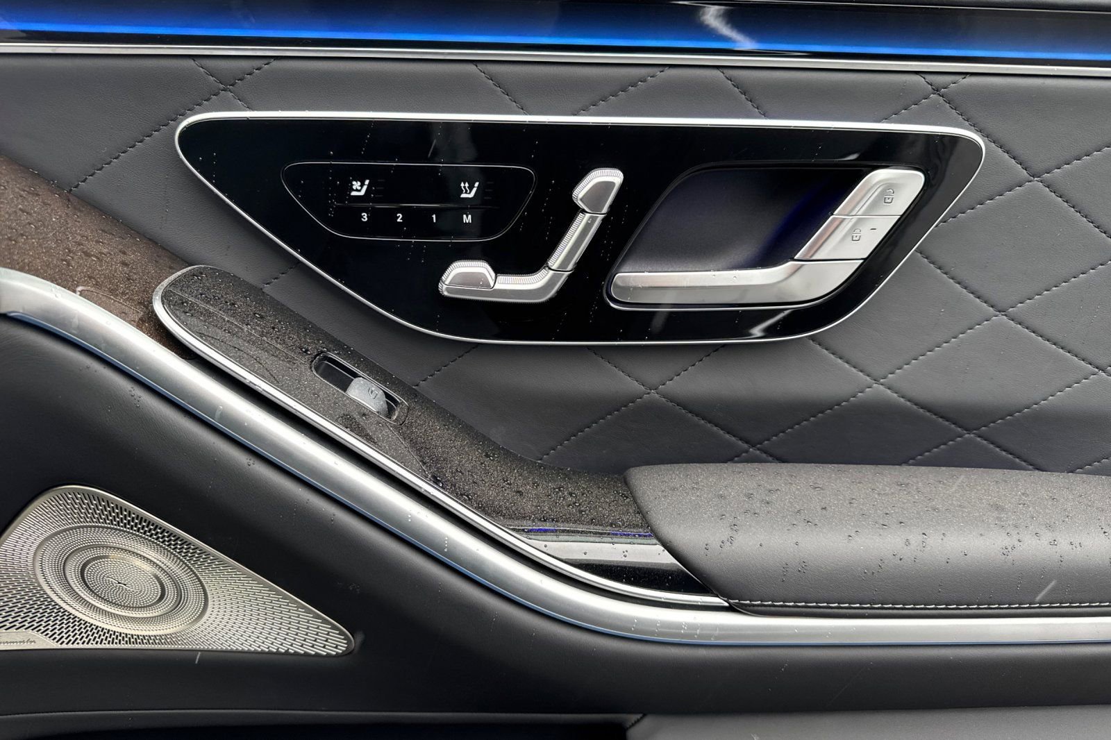 Used 2024 Mercedes-Benz S 580e 4MATIC Sedan image 20