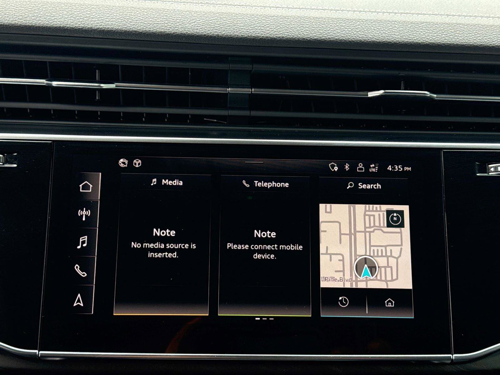 Used 2023 Audi Q8 Prestige image 23