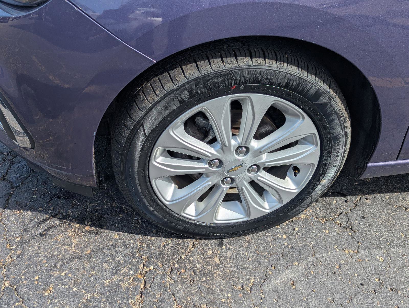 Used 2017 Chevrolet Spark LT FWD image 34