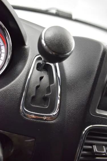 Used 2012 Dodge Grand Caravan American Value Package FWD image 29