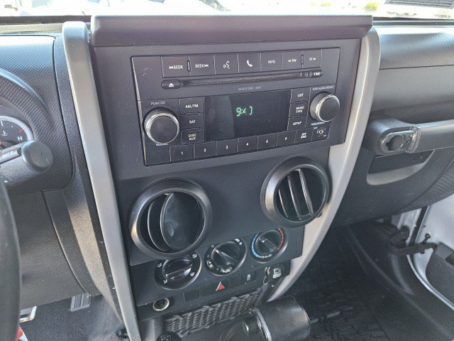 Used 2010 Jeep Wrangler Unlimited Sport image 13