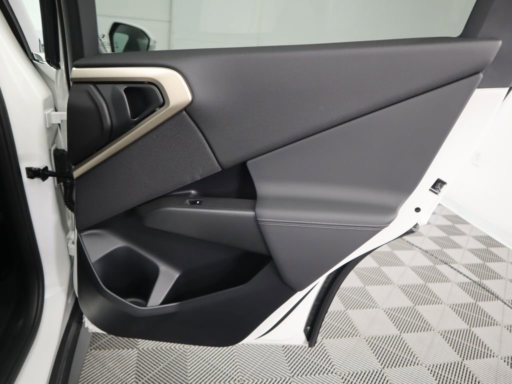 Certified 2025 BMW X3 xDrive30i w/ Convenience Package image 28