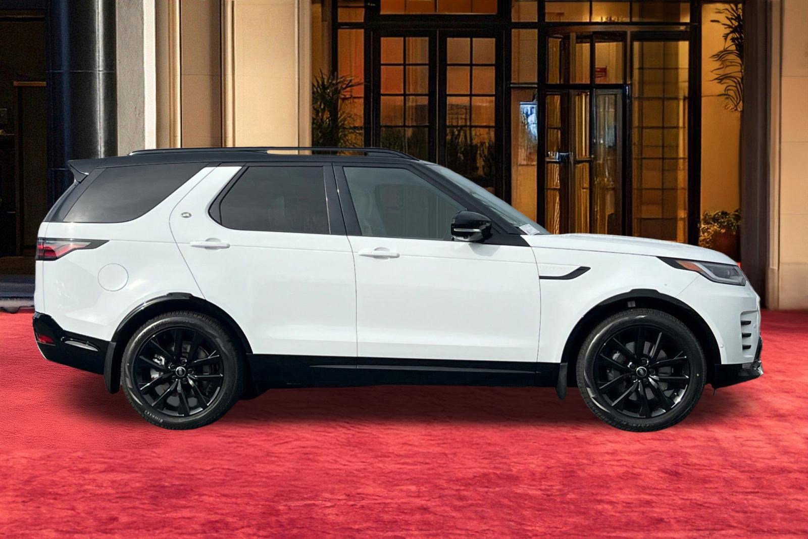 New 2026 Land Rover Discovery Limited Edition AWD/4WD image 23