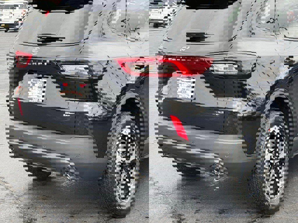 New 2025 Ford Escape ST-Line Select w/ Tech Pack #1 image 40