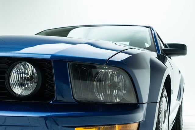 Used 2006 Ford Mustang GT Premium image 11