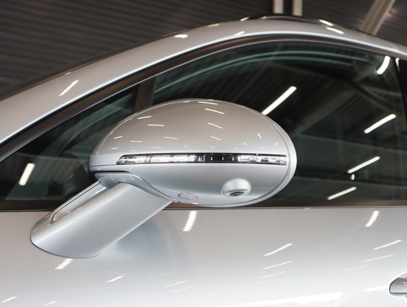 Certified 2026 Porsche Macan AWD/4WD image 27