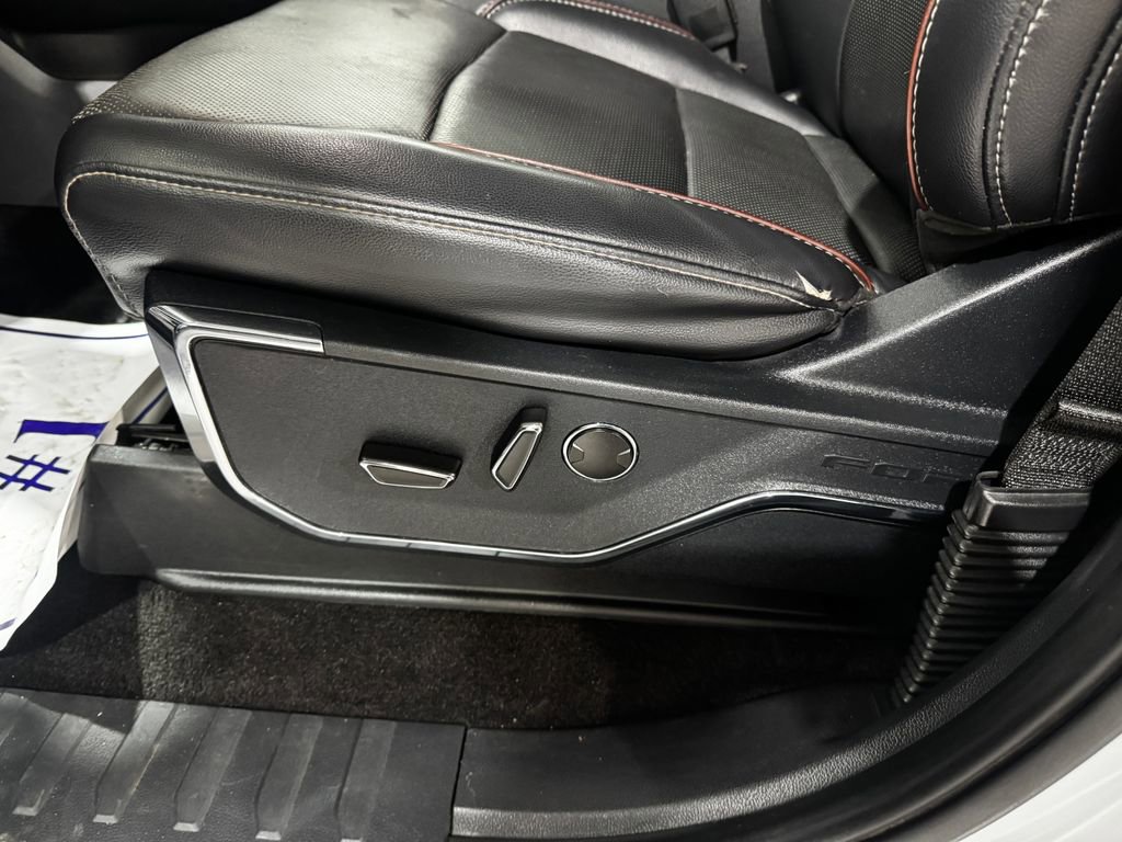 Used 2021 Ford F150 Lariat w/ Equipment Group 502A High image 20