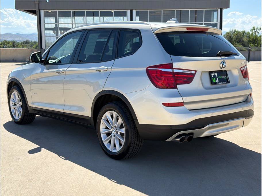 Used 2016 BMW X3 xDrive28i AWD/4WD image 6