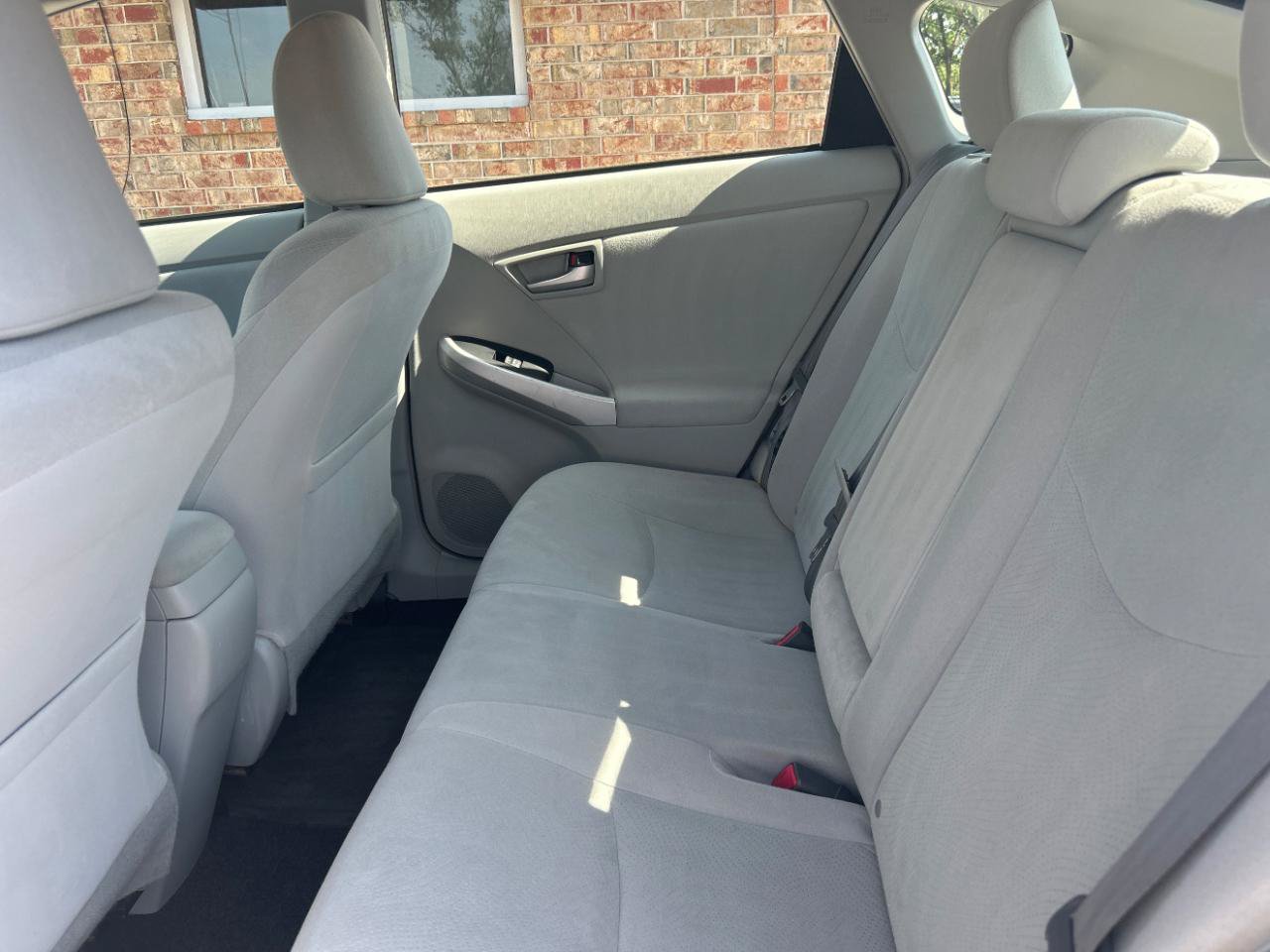 Used 2014 Toyota Prius Two FWD image 17