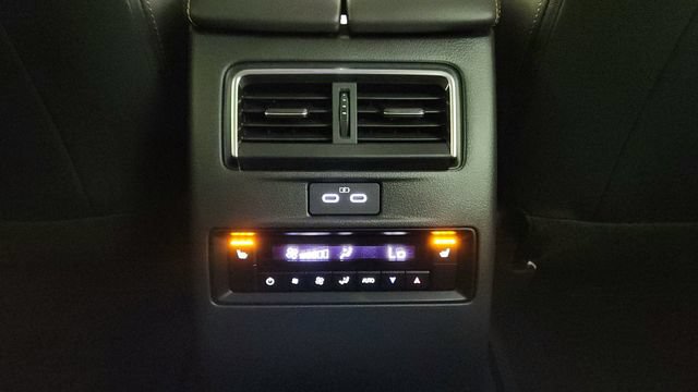 New 2026 MAZDA CX-90 Plug-In Hybrid w/Premium Sport AWD/4WD image 31