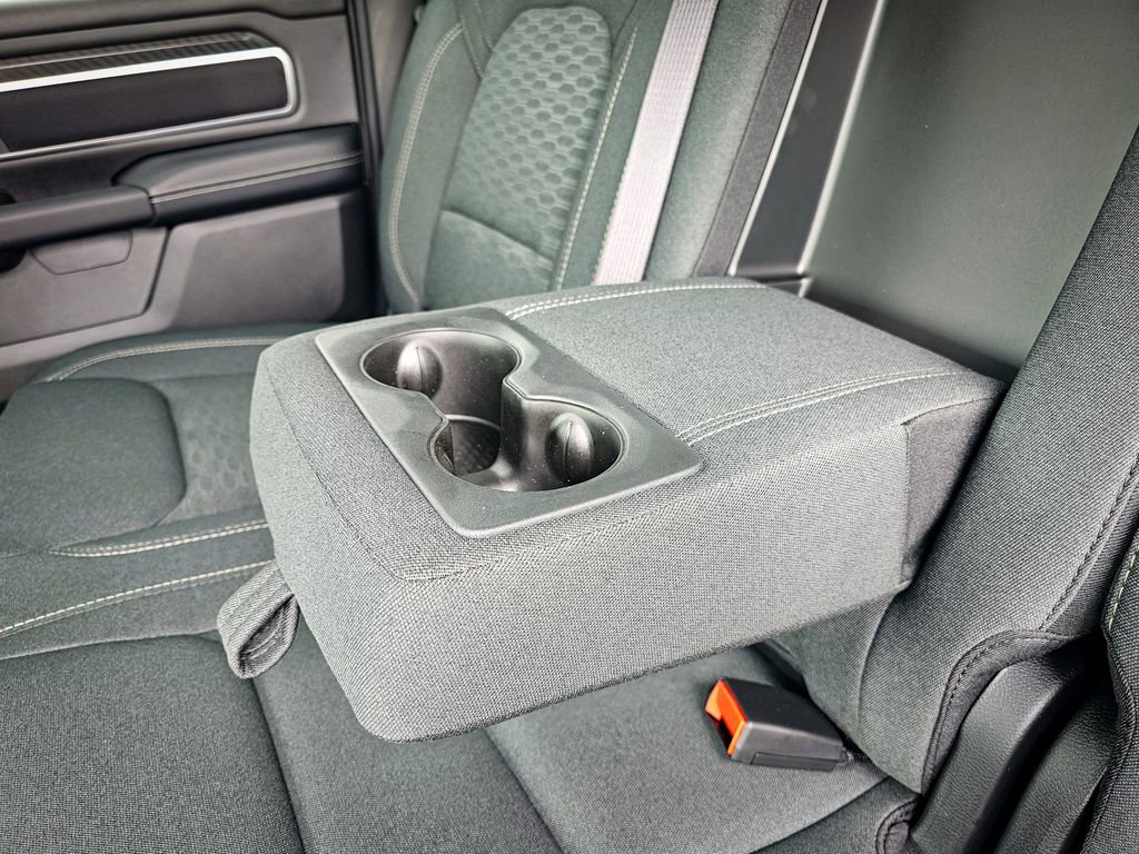 New 2026 RAM 1500 4x4 Crew Cab image 40