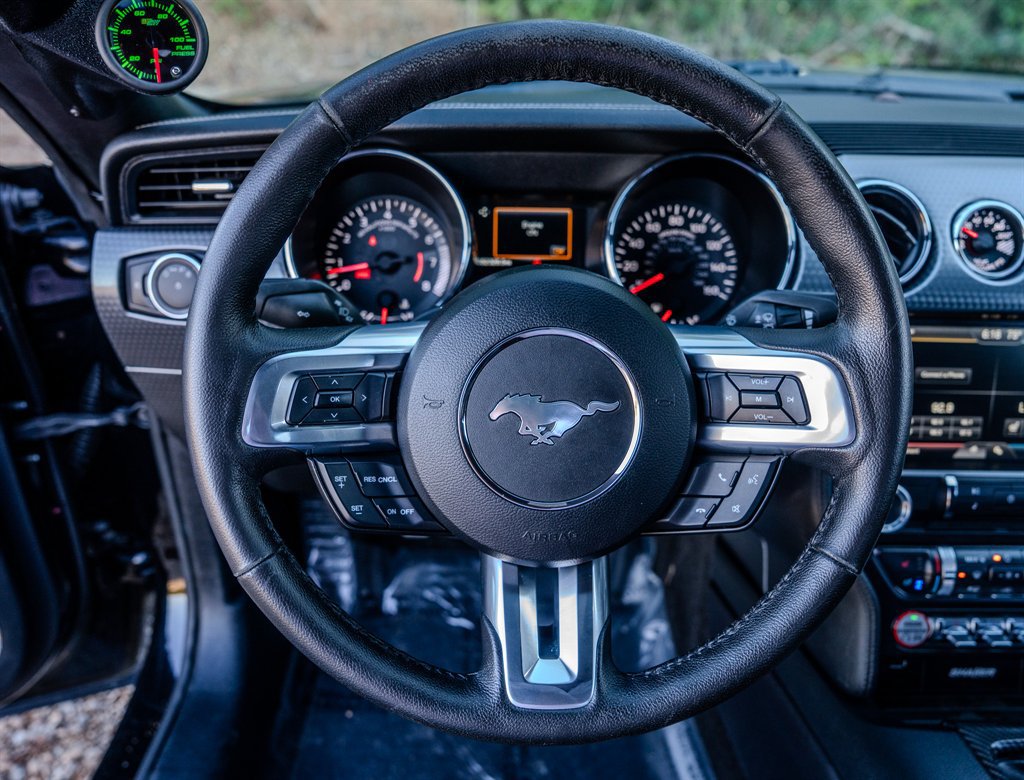 Used 2016 Ford Mustang GT Premium w/ GT Performance Package RWD image 15
