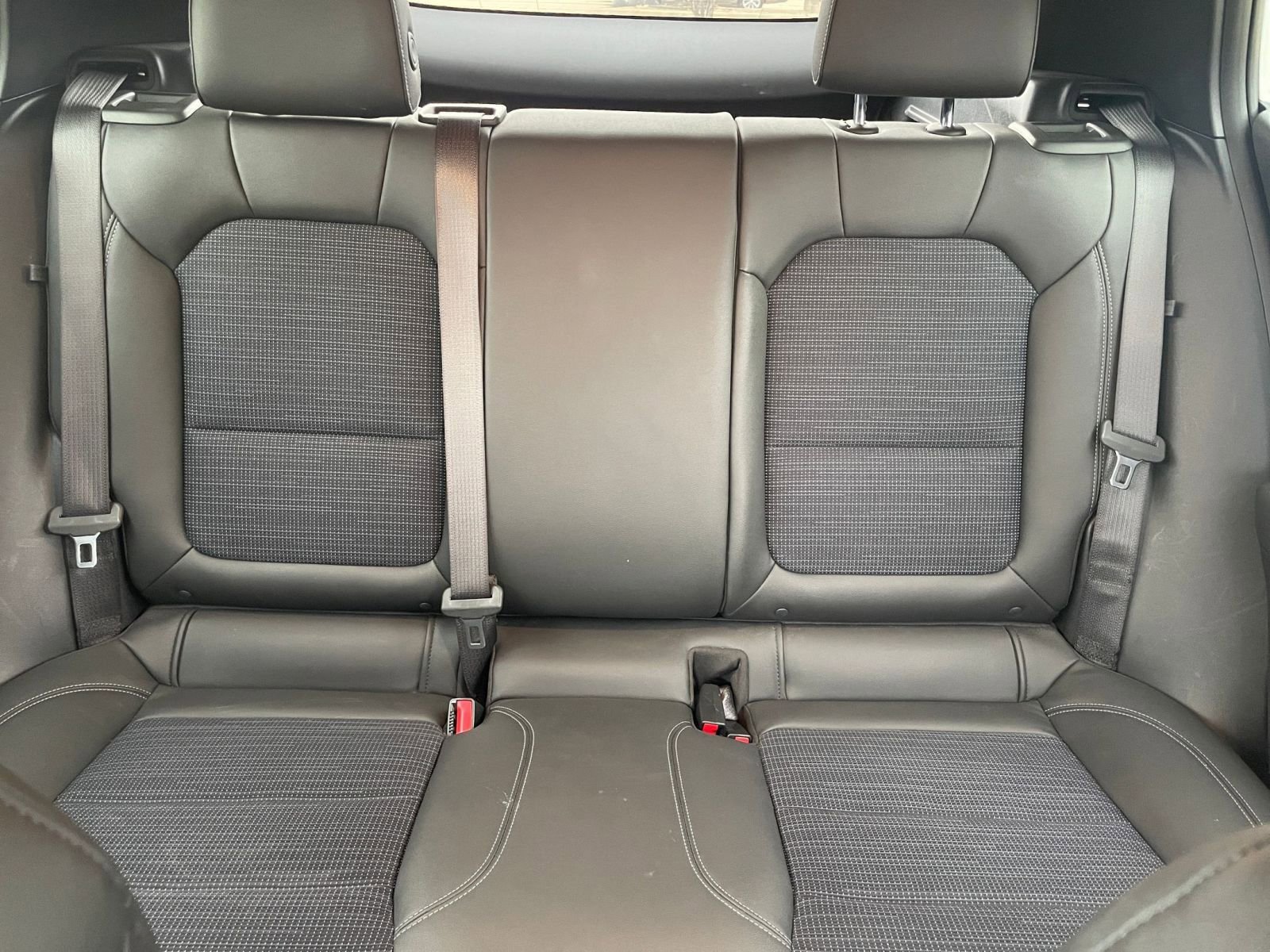 Used 2025 Buick Envista Preferred image 41