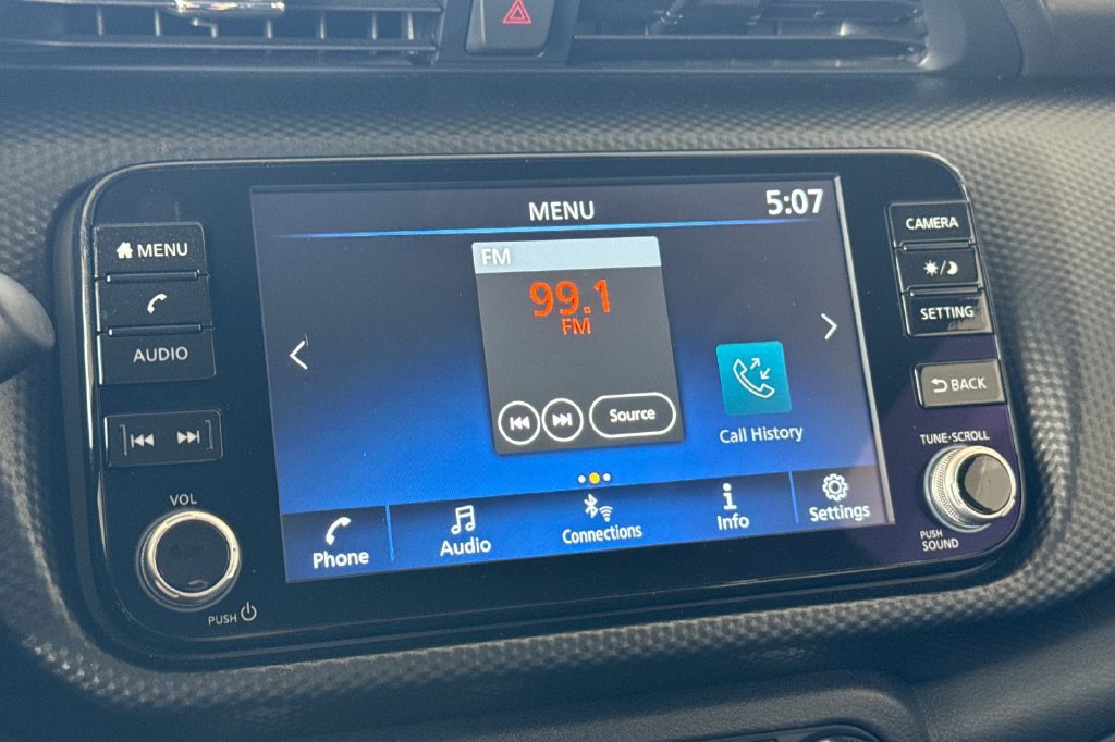 Used 2023 Nissan Kicks SV FWD image 16