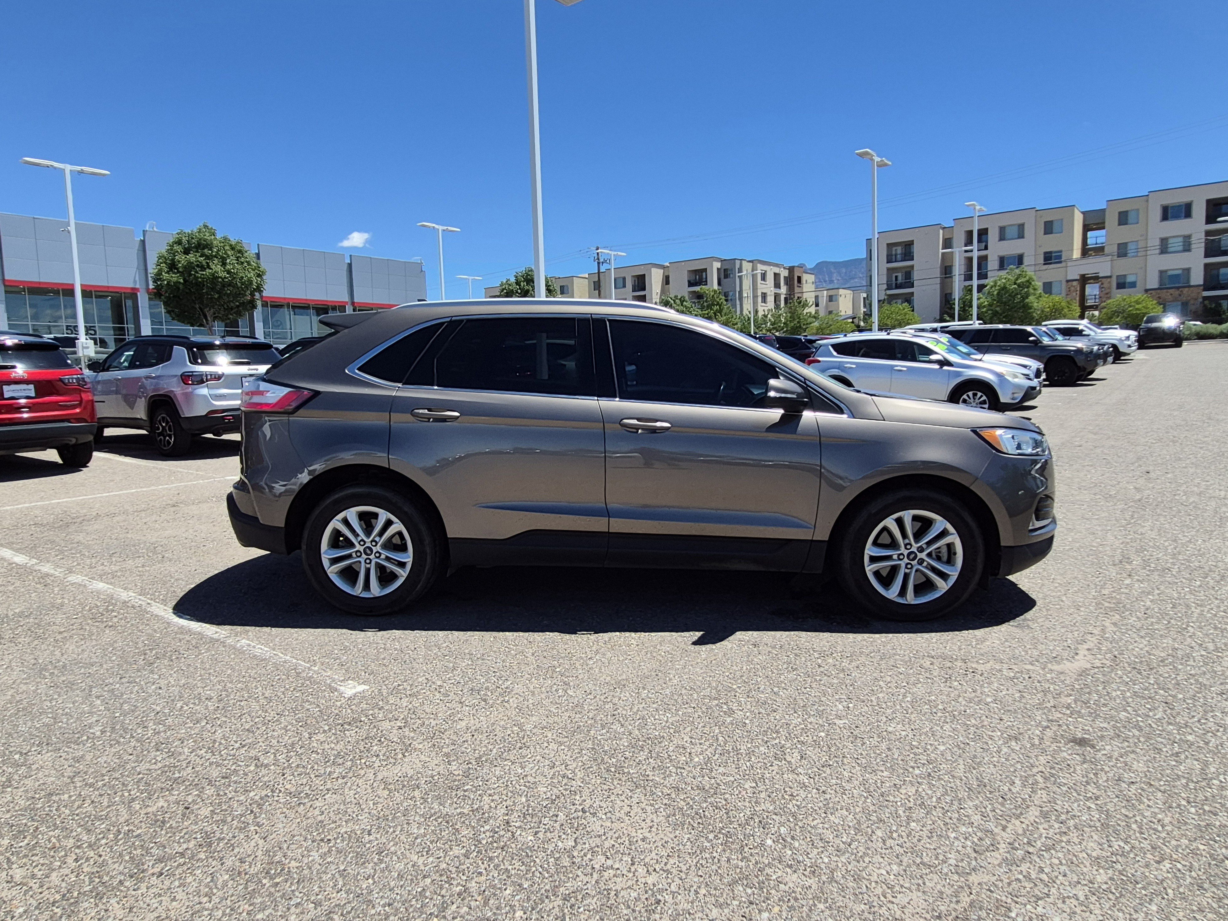 Used 2019 Ford Edge SEL w/ Equipment Group 201A AWD/4WD image 6