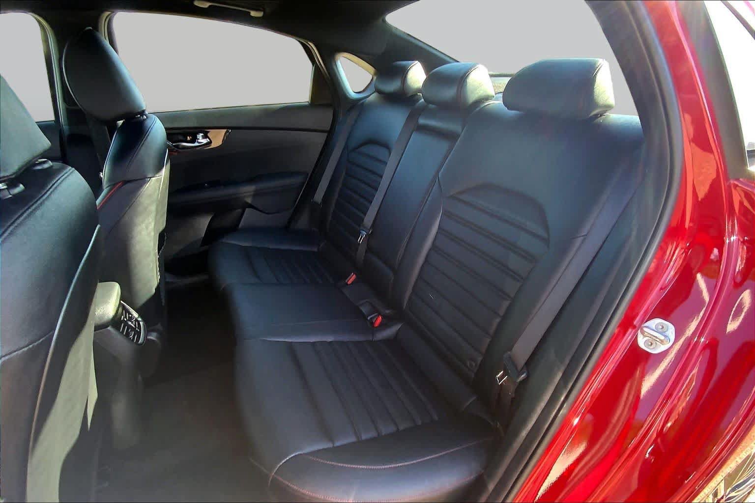 Used 2023 Kia Forte GT w/ GT2 Package FWD image 21