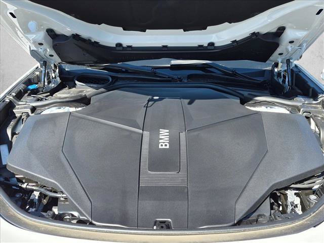 New 2026 BMW i7 xDrive60 AWD/4WD image 17