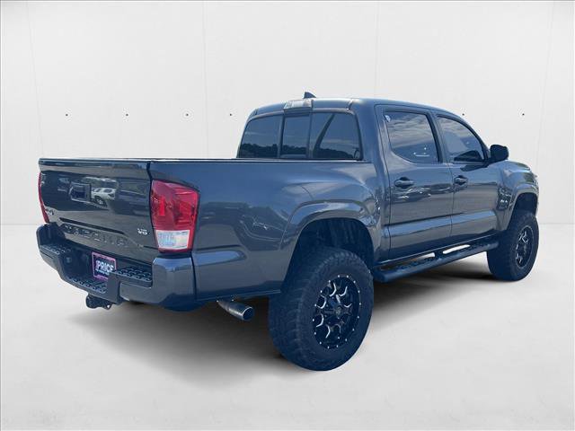 Used 2017 Toyota Tacoma SR image 5