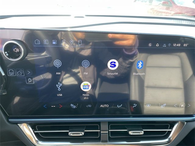 New 2026 Chevrolet Equinox EV LT image 16