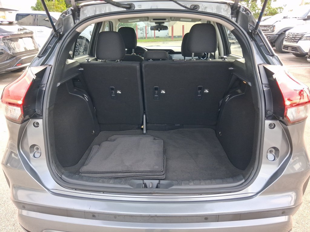 Certified 2023 Nissan Kicks SV FWD image 14