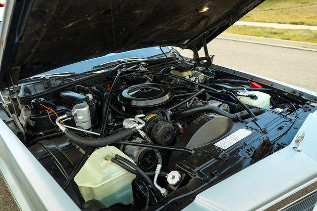 Used 1986 Cadillac Brougham Brougham image 15