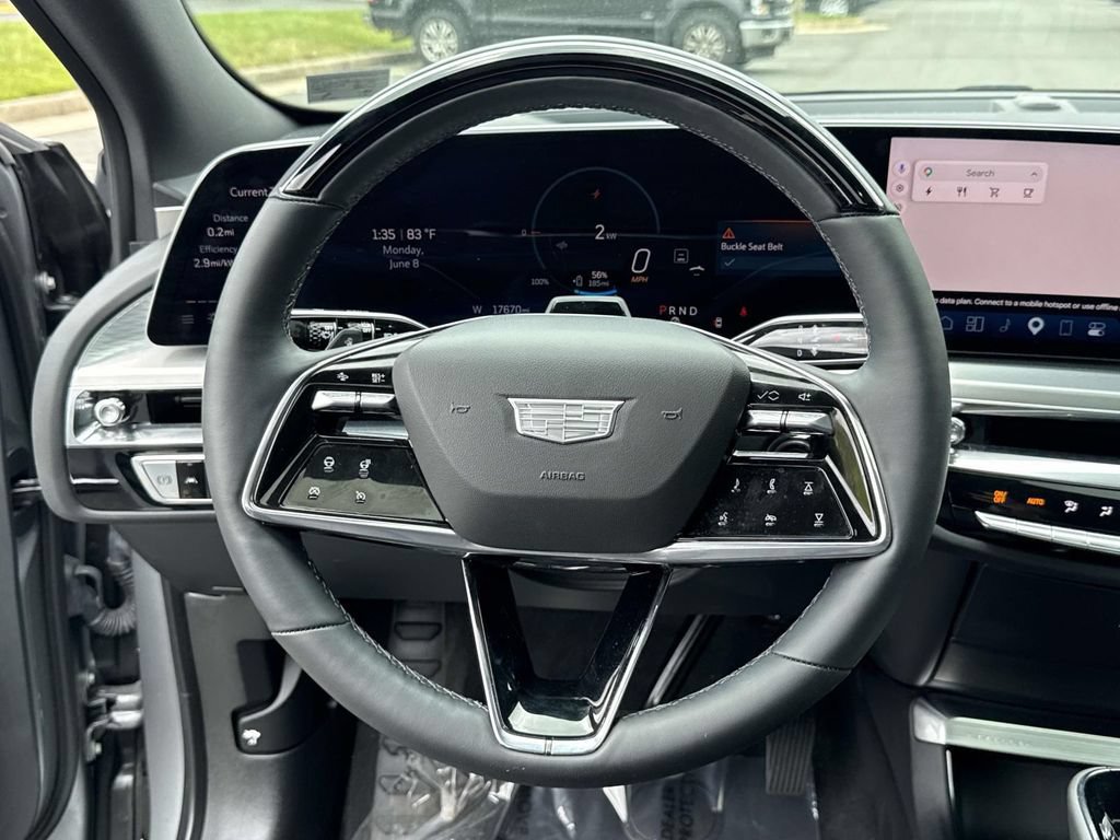 Certified 2025 Cadillac Lyriq Luxury w/ LPO, Floor Liner Package AWD/4WD image 32